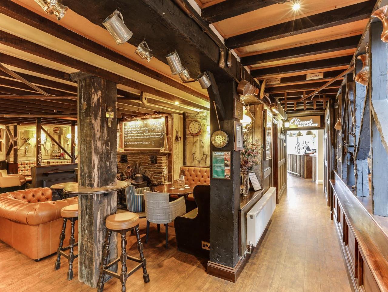 The Pickwick Inn&Oliver's Restaurant Padstow Exterior foto