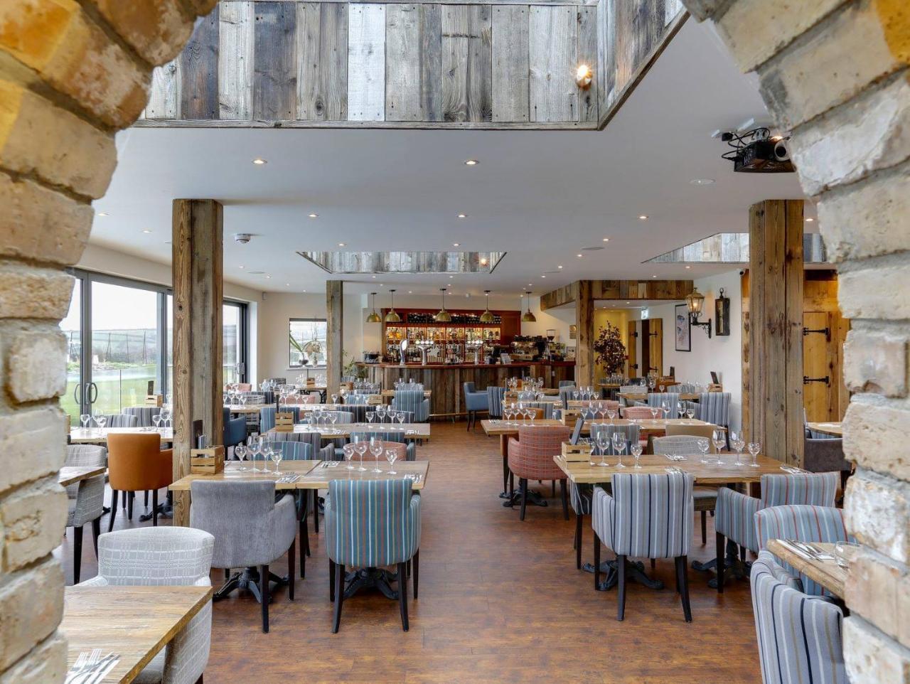 The Pickwick Inn&Oliver's Restaurant Padstow Exterior foto